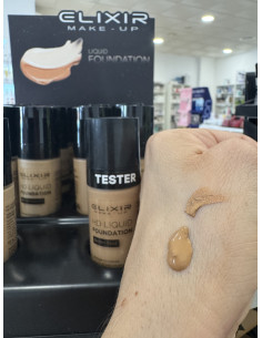 Base de Maquillaje Líquido HD 2