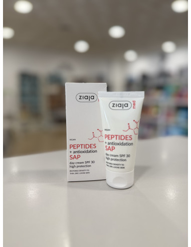 Crema de día con Péptidos y SAP Ziaja