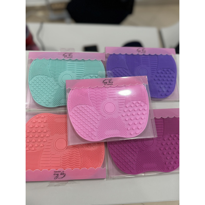 Limpiador de brochas de maquillaje